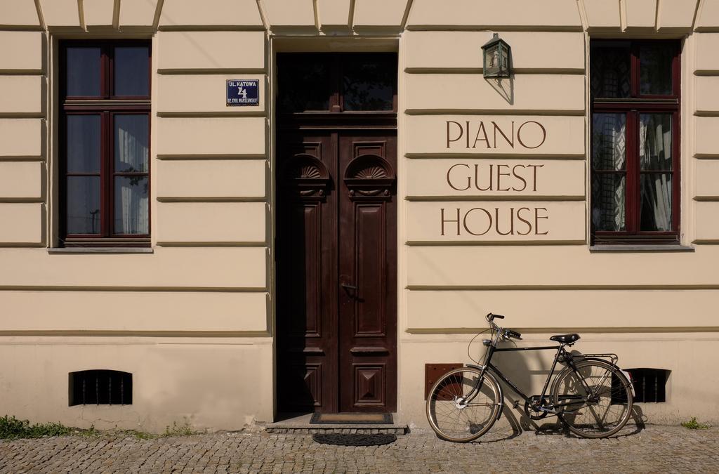 Piano Guest House Krasków Eksteriør bilde